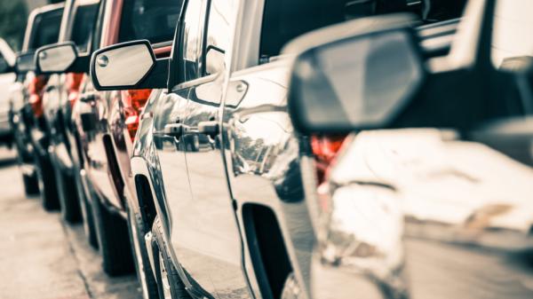 Российский авторынок пошел в рост